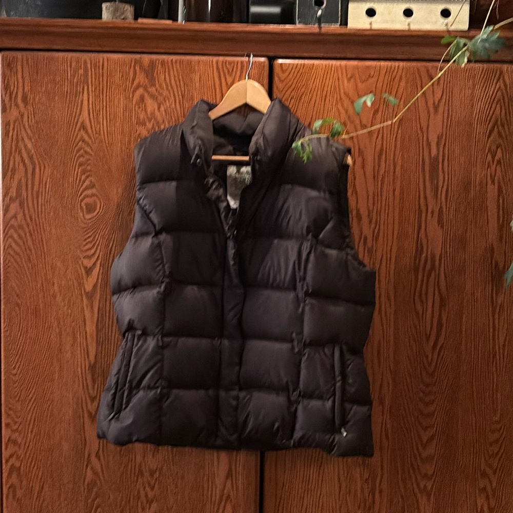 Eddie Bauer Premium Quality Goose Down Women’s Vest XL